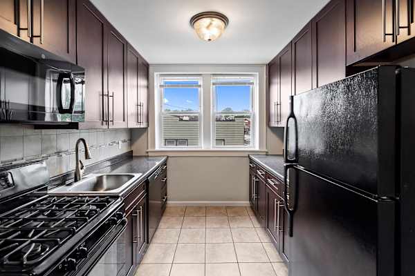 539 Joralemon Street Apts property